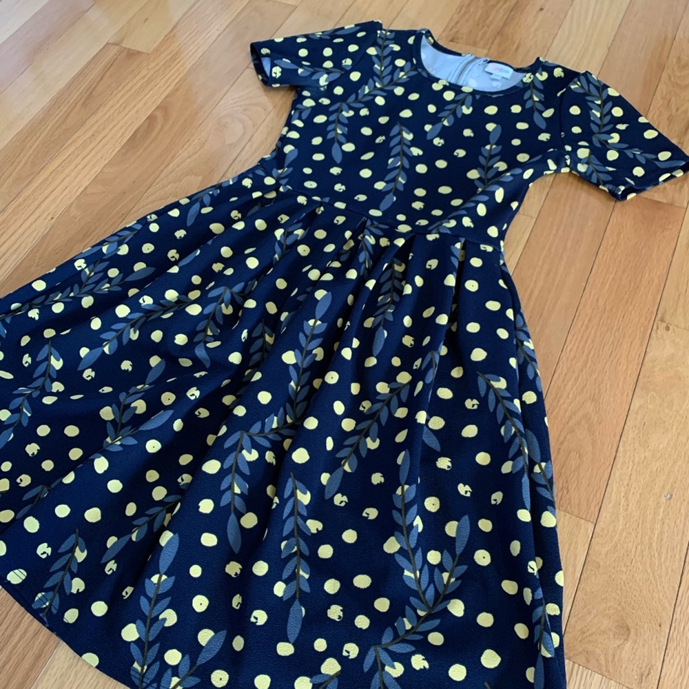 Consultant Exclusive Navy & Yellow Amelia Dress